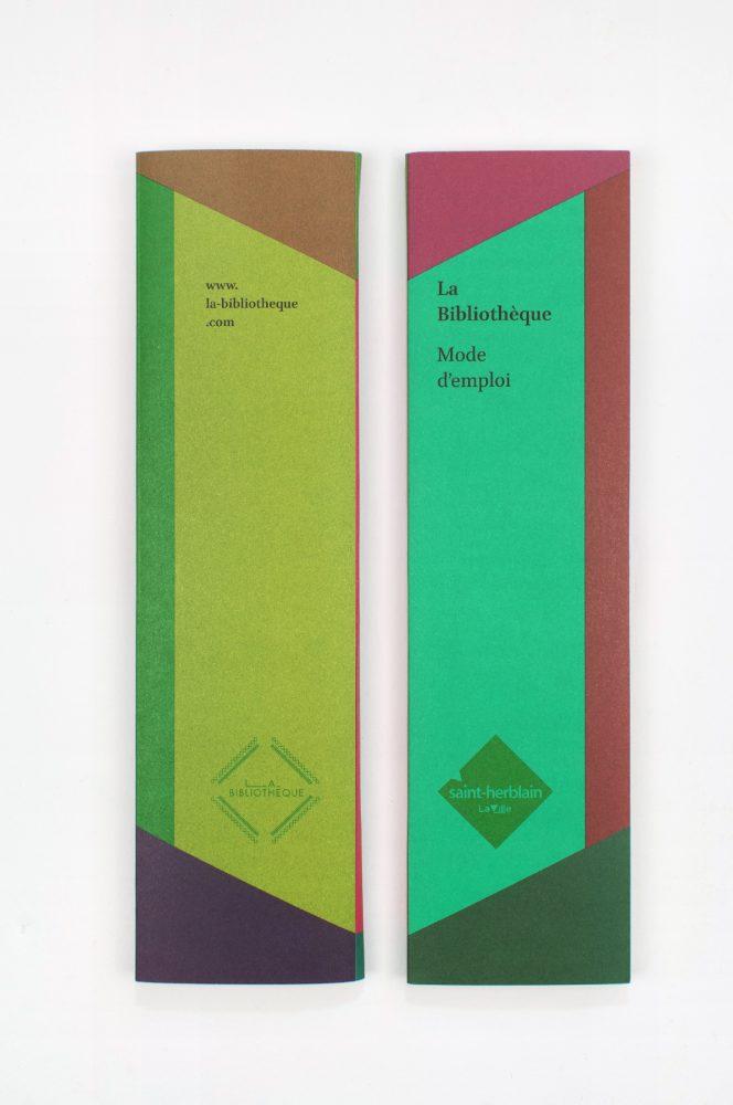 Pochette à livre format poche vertical - Avril sur un fil